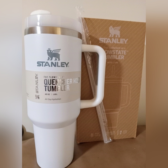 Stanley Other - New Stanley FlowState White Tumbler 40oz